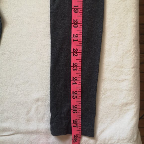 2/$40 Alexander Wang long sleeve sweater - Picture 11 of 12